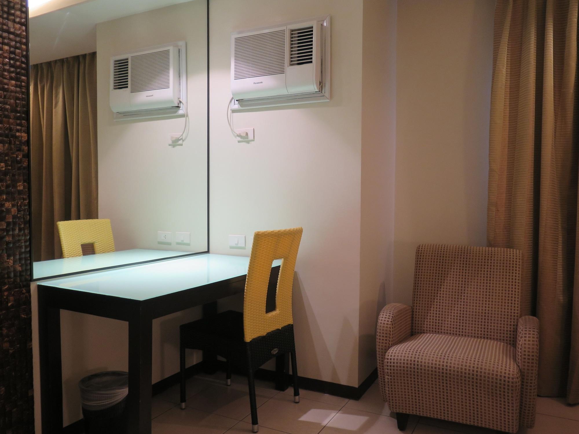 Circle Inn - Iloilo City Center Exterior foto